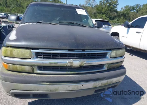 2003 Chevrolet Tahoe Lt из США, поврежденный, VIN 1GNEC13Z83R242636